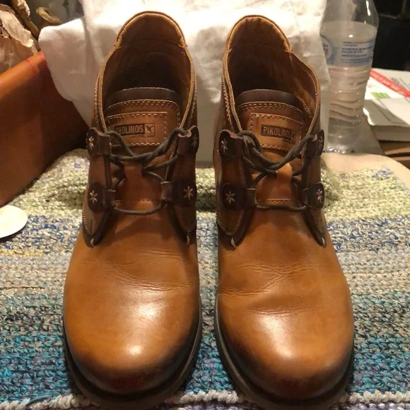 Pikolinos Women Brown Leather Ankle Boots - Picture 1 of 3